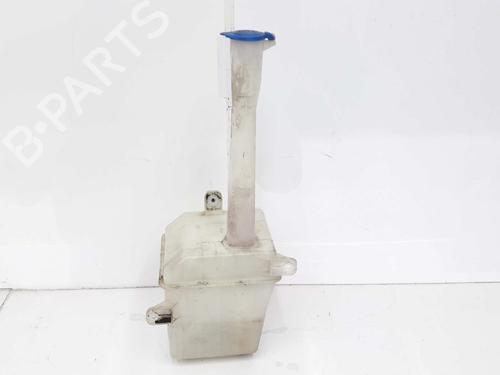 Used Windscreen washer tank KIA CARENS II MPV (FJ) 2.0 CRDi (113 hp) 7418576