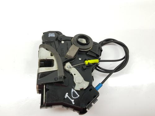 Front left lock TOYOTA AVENSIS (_T25_) 2.0 D-4D (ADT250_, ADT250R) | BP20188679C98 