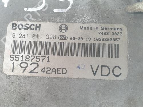 Engine control unit (ECU) FIAT STILO (192_) 1.9 JTD (192_XE1A) | BP28412513M57 