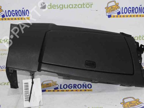 Used Glove box BMW 1 (E87) 118 d (122 hp) 1326382
