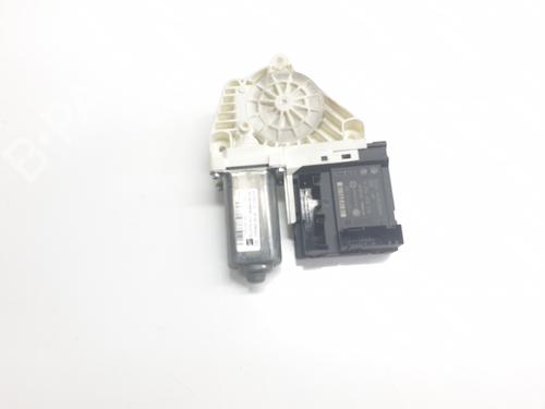 Left front window motor SEAT LEON (1P1) 1.6 | BP25030084E21 