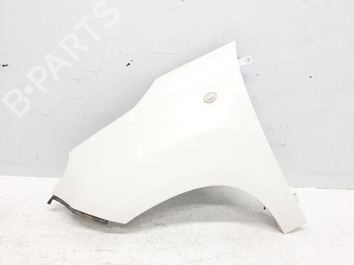 Used Left front fenders FIAT 500L (351_, 352_) 1.4 (199LYB1B) (95 hp) 28167407