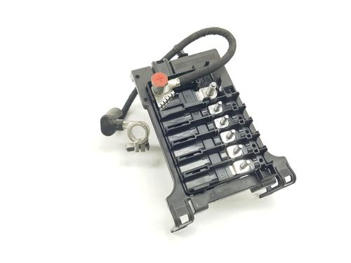 Used Fuse box Fuse box CUPRA BORN (K11) 63 (231 hp) 33474626 33474626