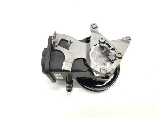 Used Steering pump BMW X3 (E83) 2.0 d (150 hp) 29746942