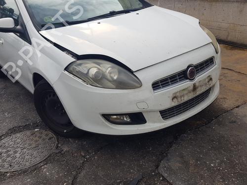 Right front fog light FIAT BRAVO II (198_) 1.6 D Multijet (198AXH1B) | BP30731579C31 