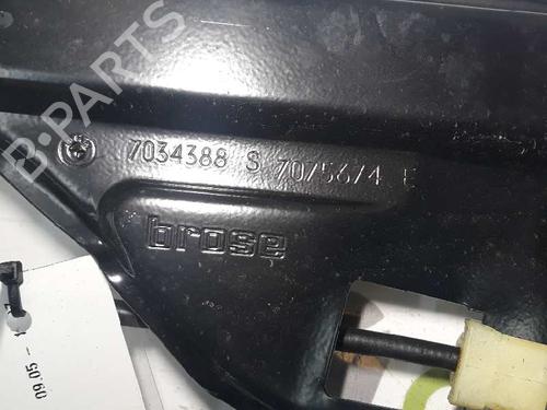 Rear right window mechanism BMW 5 (E60) 520 d | BP1571847C25 