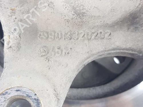 Right front steering knuckle MERCEDES-BENZ SPRINTER 2-t Van (B901, B902) 211 CDI (901.661, 901.662, 902.661, 902.662) | BP7854600M26 