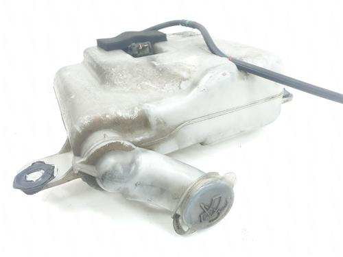 Windscreen washer tank TOYOTA LAND CRUISER 90 (_J9_) 3.0 TD (KZJ90_, KZJ95_, KZJ90R, KZJ95R, KZJ90W, KZJ95W) | BP17683282C113 