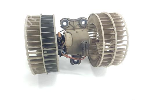 Used Heater blower motor MERCEDES-BENZ VITO / MIXTO Van (W639) 109 CDI (639.601, 639.603, 639.605) (88 hp) 20727024