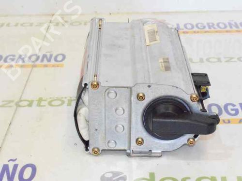 Airbag a tendina laterale destro AUDI TT (8N3) 1.8 T (180 hp) 1159533