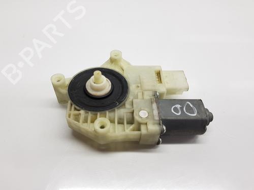 Used Right front window motor PEUGEOT 308 II (LB_, LP_, LW_, LH_, L3_) 1.2 THP 130 (131 hp) 22610962