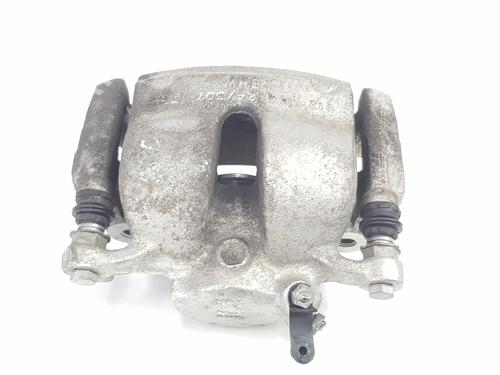 Used Right front brake caliper BMW X1 (F48) xDrive 18 d (150 hp) 30471938