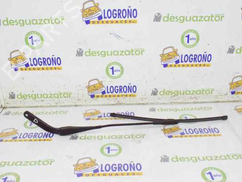 Used Front windshield wiper arm BMW 1 (E87) 120 d (163 hp) 7895214