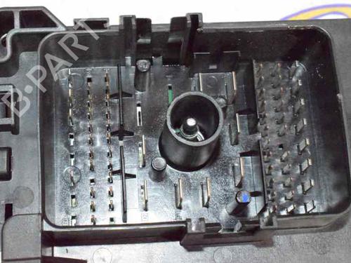 Fuse box OPEL INSIGNIA A (G09) 2.0 CDTI (68) | BP784049E1 