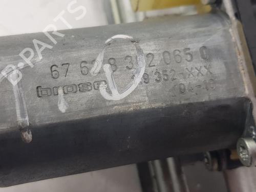Front left window mechanism BMW 3 (E46) 320 d | BP10055541C22 