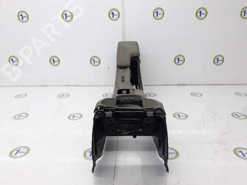 Armrest / Center console RENAULT MEGANE III Grandtour (KZ0/1) 1.5 dCi (KZ09, KZ0D, KZ1G, KZ29, KZ14, KZ1W, KZ10, KZ1F,... | BP7153018I20 