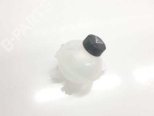 Used Expansion tank OPEL ASTRA L Sports Tourer (O5) 1.2 (FRHNPJ) (110 hp) 25471872