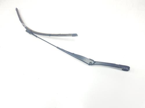 Used Front windshield wiper arm Front windshield wiper arm 36840144 36840144