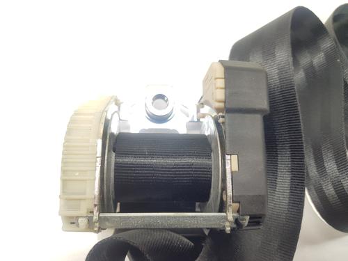 Rear right seatbelt VW TOURAN (1T3) 1.6 TDI | BP15943251I28 
