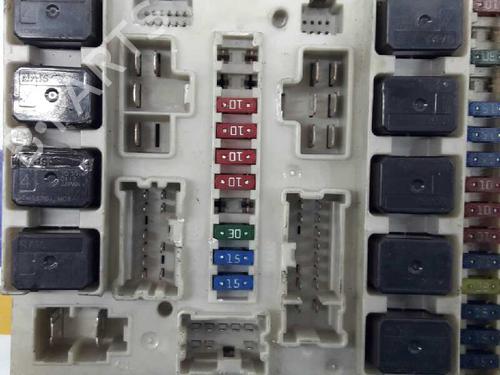 Fuse box NISSAN MICRA III (K12)  | BP6828103E1 