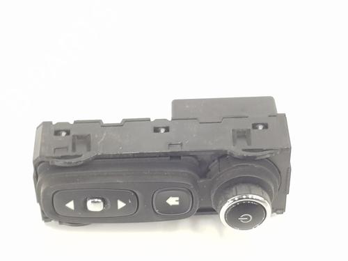 Switch RENAULT CAPTUR I (J5_, H5_) 1.5 dCi 90 (J5N4, J5M5, J5MW, J5M6, J5AL, J5AJ) | BP29942135I30