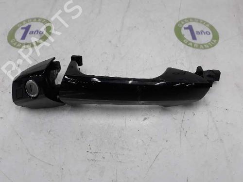Used Front left exterior door handle MERCEDES-BENZ C-CLASS (W204) C 220 CDI (204.008) (170 hp) 5420297