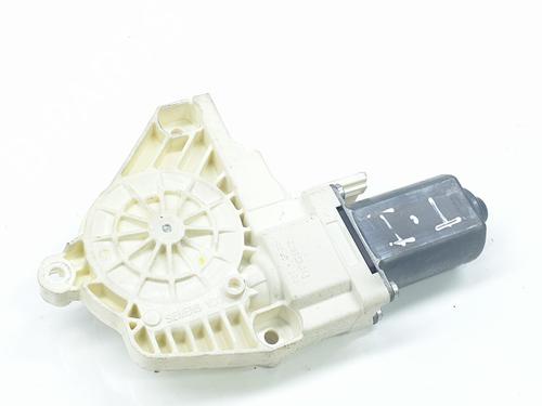 Left rear window motor LAND ROVER RANGE ROVER SPORT I (L320) 3.6 D 4x4 | BP16963502E23 