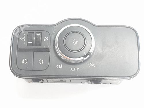 Used Headlight switch MERCEDES-BENZ SPRINTER 5-t Van (B907) [2018-2025]  29436304