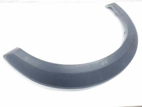 Wheel arch trim LAND ROVER DISCOVERY III (L319) 2.7 TD 4x4 | BP16550746C116 