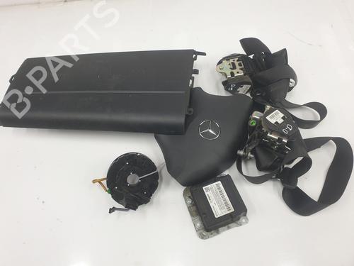 Used Airbag Kit MERCEDES-BENZ SPRINTER 4,6-t Van (B906) 416 CDI (906.653, 906.655, 906.657, 906.633, 906.635,... (163 hp) 25608123