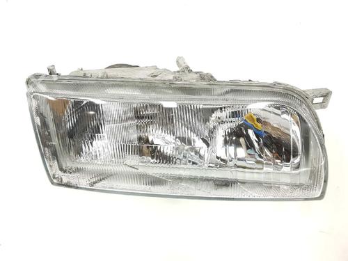 Used Right headlight NISSAN PRIMERA (P10) [1990-1996]  7264817