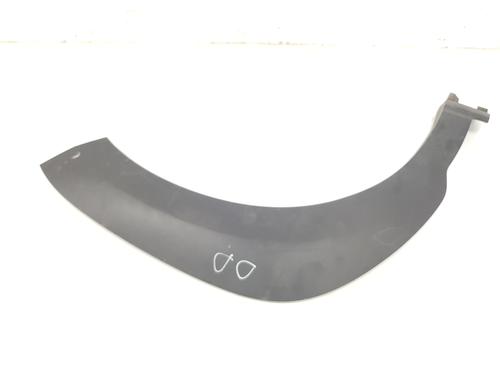 Used Front right wheel arch trim Front right wheel arch trim 37177721 37177721