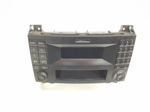 Used Radio MERCEDES-BENZ VITO Tourer (W447) 114 CDI (447.701, 447.703, 447.705) (136 hp) 29630583