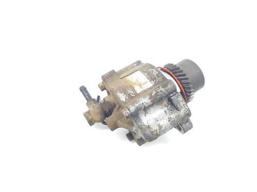 Vakuumpumpe TOYOTA LAND CRUISER 90 (_J9_) 3.0 TD (KZJ90_, KZJ95_, KZJ90R, KZJ95R, KZJ90W, KZJ95W) (125 hp) 30700949