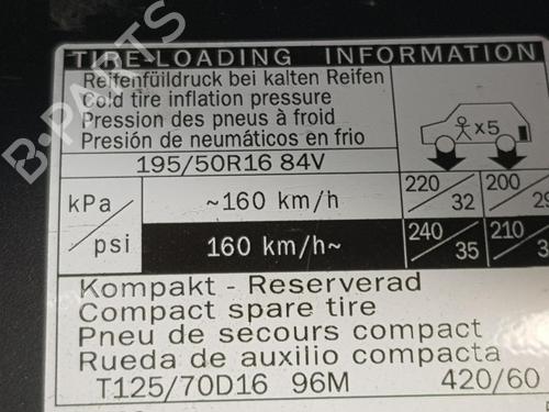 Glove box TOYOTA YARIS (_P13_) 1.4 D (NLP130_, NLP130) | BP15255141C95 