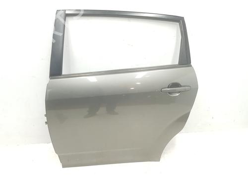 Used Left rear door TOYOTA COROLLA Verso (ZER_, ZZE12_, R1_) 2.2 D-4D (AUR10_, AUR10R) (177 hp) 22929405