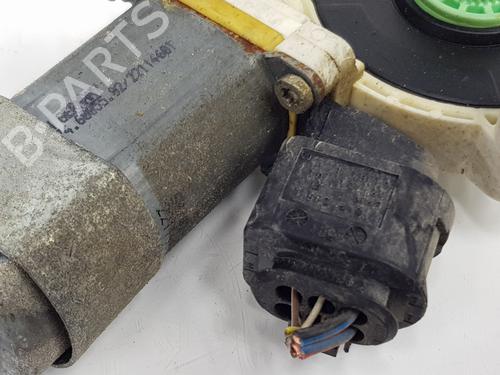 Left rear window motor BMW 5 (E60) 525 d | BP24319204E23 