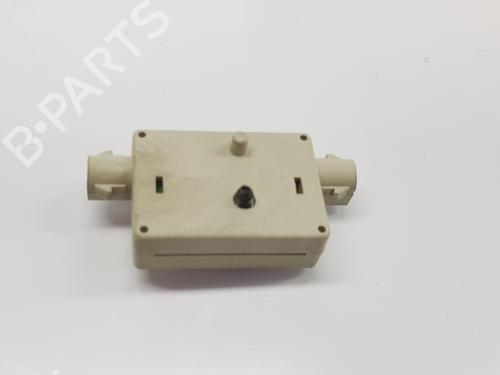 Used Electronic module BMW 3 (E90) 320 d xDrive (177 hp) 12462577