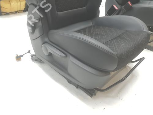 Seats set PEUGEOT 3008 I MPV (0U_) 1.6 HDi 115 / BlueHDi 115 | BP16130029C78 