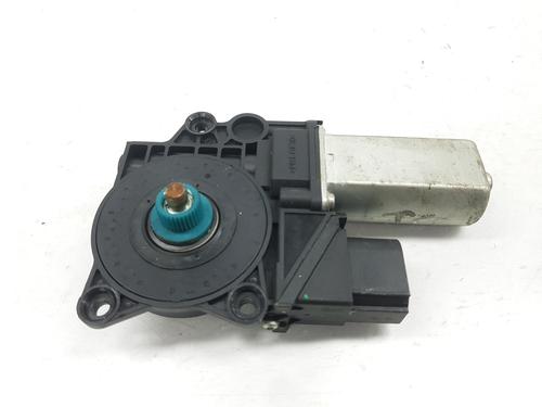 Left rear window motor BMW 1 (E87) 118 d | BP15261640E23 