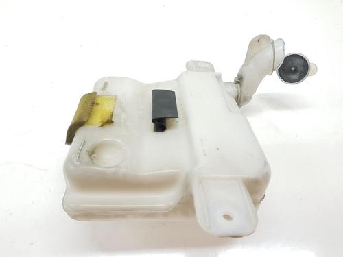Windscreen washer tank TOYOTA LAND CRUISER 90 (_J9_) 3.0 TD (KZJ90_, KZJ95_, KZJ90R, KZJ95R, KZJ90W, KZJ95W) | BP18147536C113 
