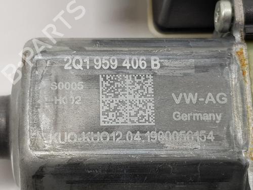 Right front window motor SEAT IBIZA V (KJ1, KJG) 1.0 TSI | BP16939003E20 