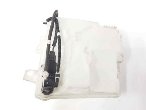 windscreen-washer-tank-ford-focus-iii-16-tdci-bv6117b613a-1817940-2010-2011-2012-2013-2014-2015-2016-2017-2018-2019-2020-7418935 main image