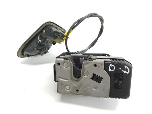 Front right lock NISSAN PRIMASTAR Van (X83) 2.0 dCi 115 | BP30105400C97