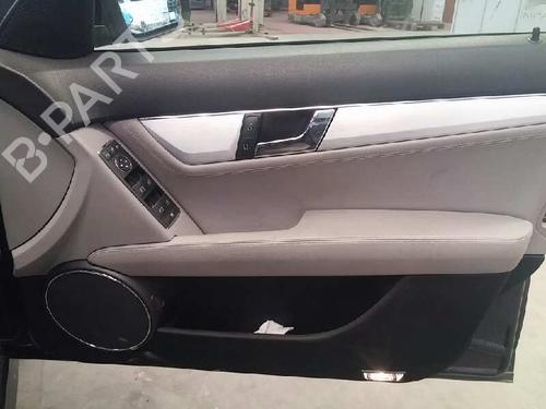 Rear right exterior door handle MERCEDES-BENZ C-CLASS (W204) C 220 CDI (204.002) | BP3213918C130 