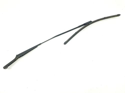 Used Front windshield wiper arm AUDI A6 C7 (4G2, 4GC) 2.0 TDI (190 hp) 29479437