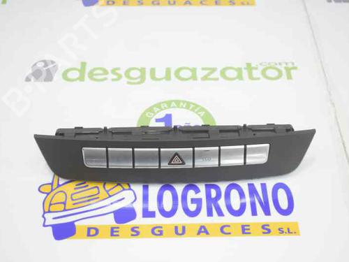 Used Warning switch MERCEDES-BENZ C-CLASS (W204) C 220 CDI (204.002) (170 hp) 13098454