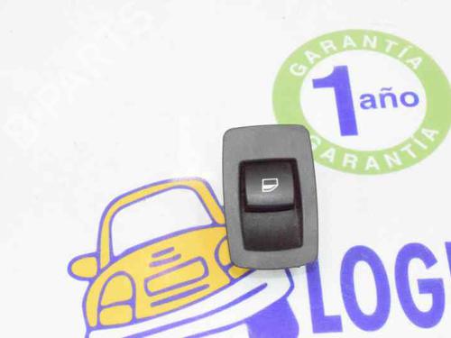 Used Right rear window switch BMW 1 (E87) 118 d (143 hp) 1366171