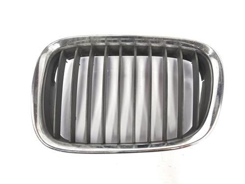 Used Grille BMW 5 (E39) 523 i (170 hp) 13361668
