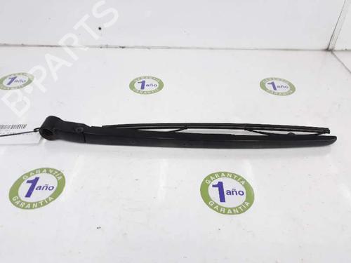 Used Rear windshield wiper arm LAND ROVER RANGE ROVER SPORT I (L320) 2.7 D 4x4 (190 hp) 4648240